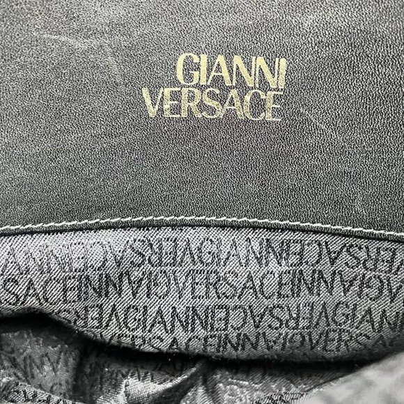 🎈2X HOST PICK 🎈Versace Couture Sunburst Medallion Black Leather Zip Bag - Picture 9 of 14